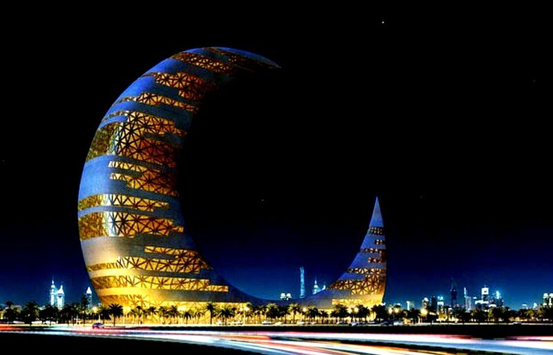 Crescent-shaped Building