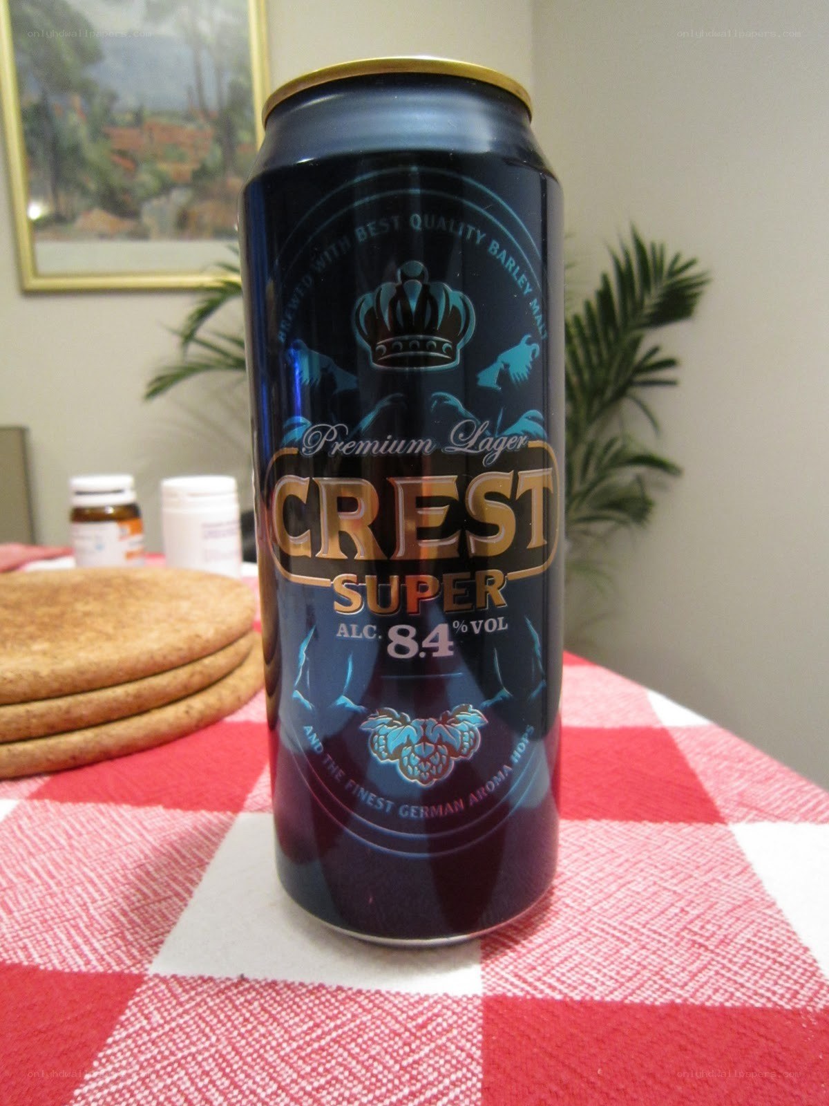 Crest Super beer can