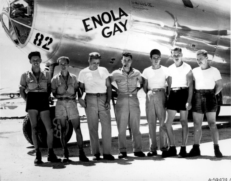 Crew with Enola Gay aircraft
