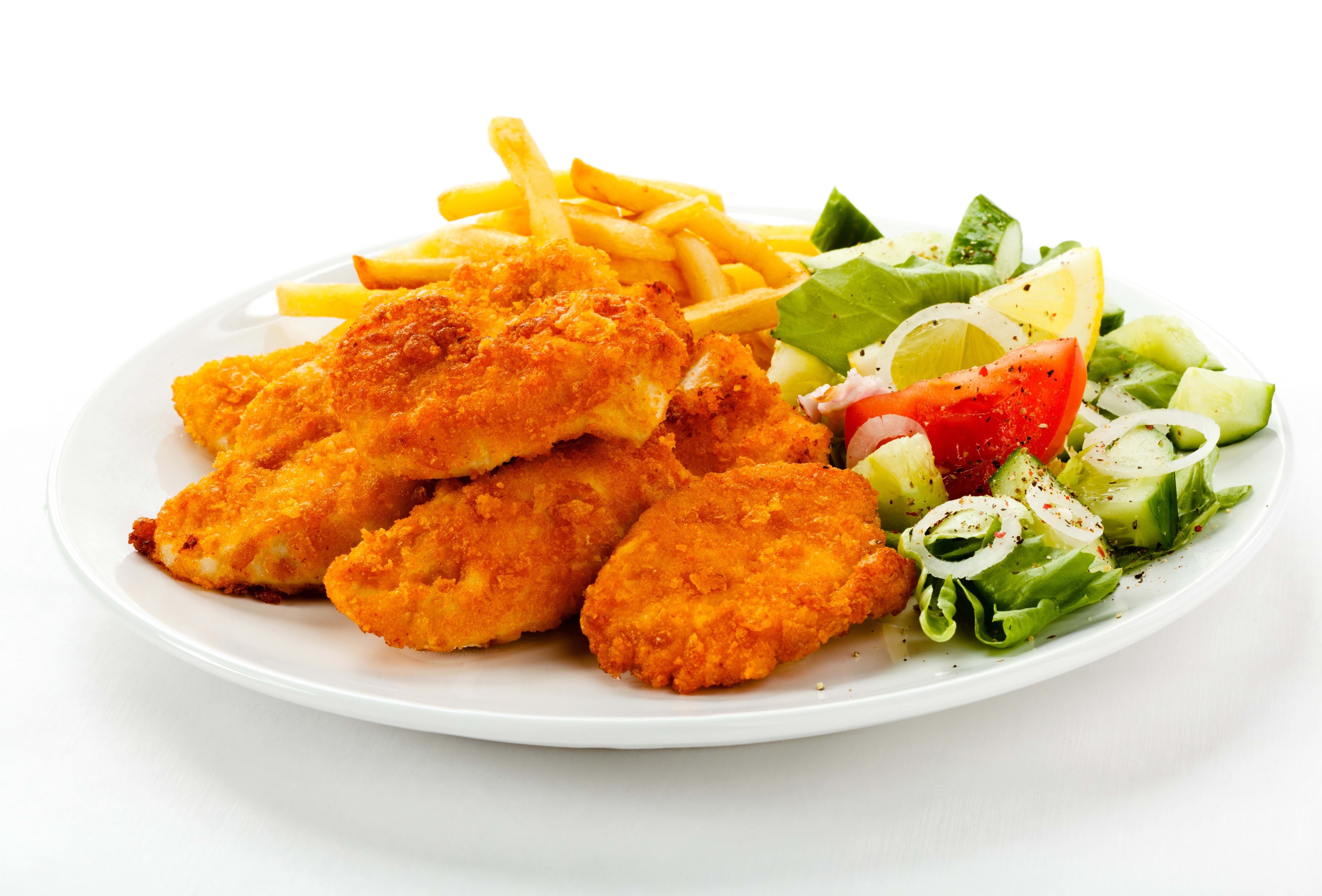 crispy chicken with fries and salad