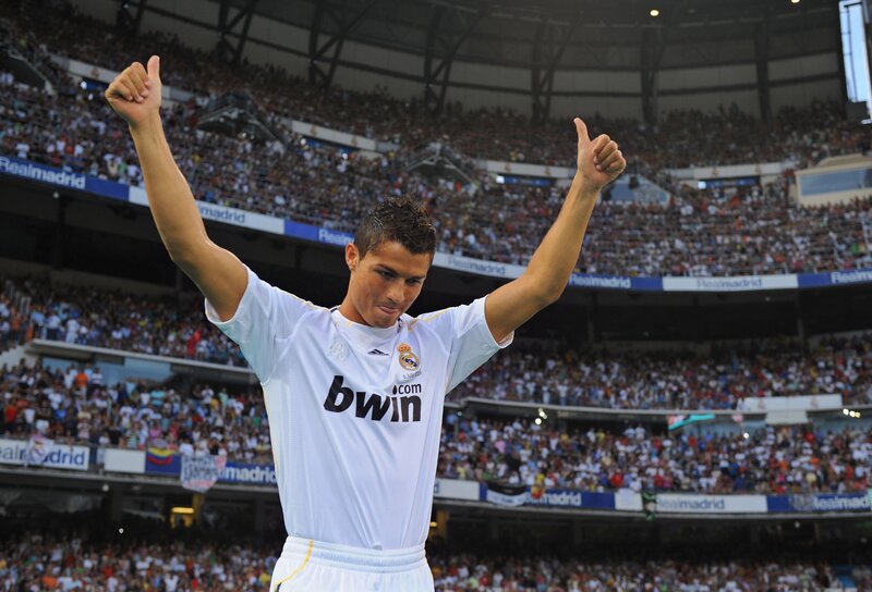 Cristiano Ronaldo celebrates at stadium
