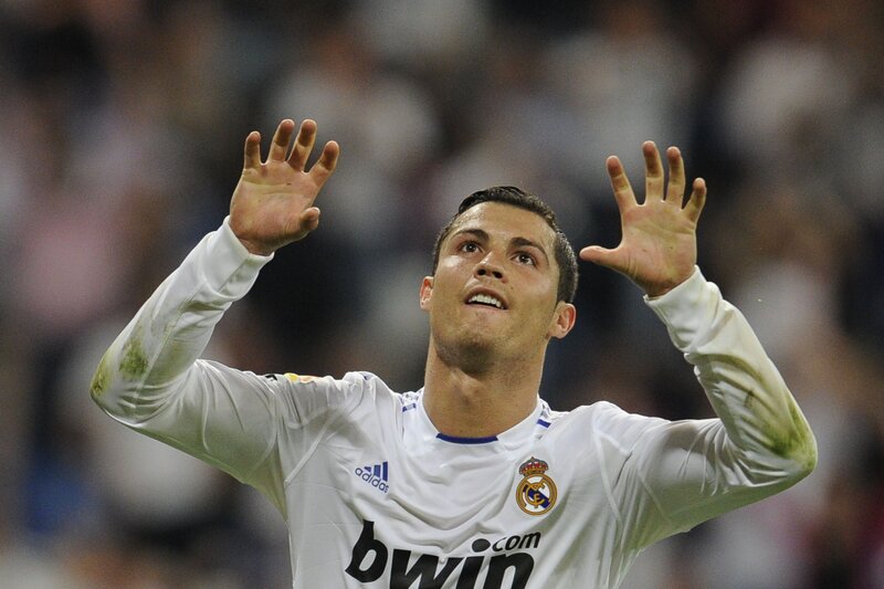 Cristiano Ronaldo celebrating