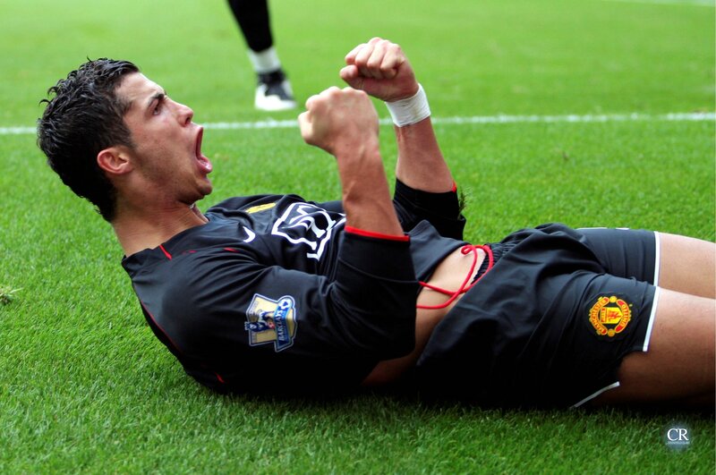 Cristiano Ronaldo celebrating on field
