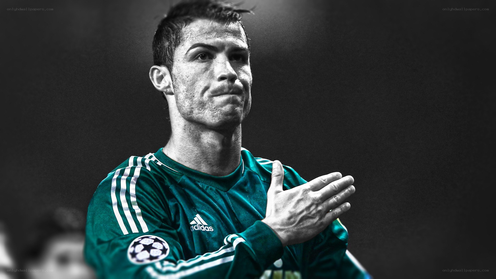 Cristiano Ronaldo clapping
