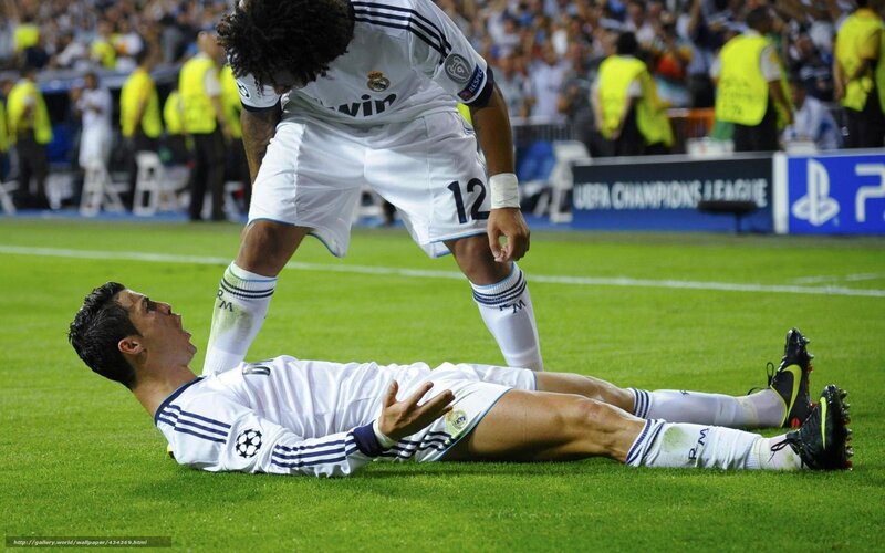 Cristiano Ronaldo injured on field
