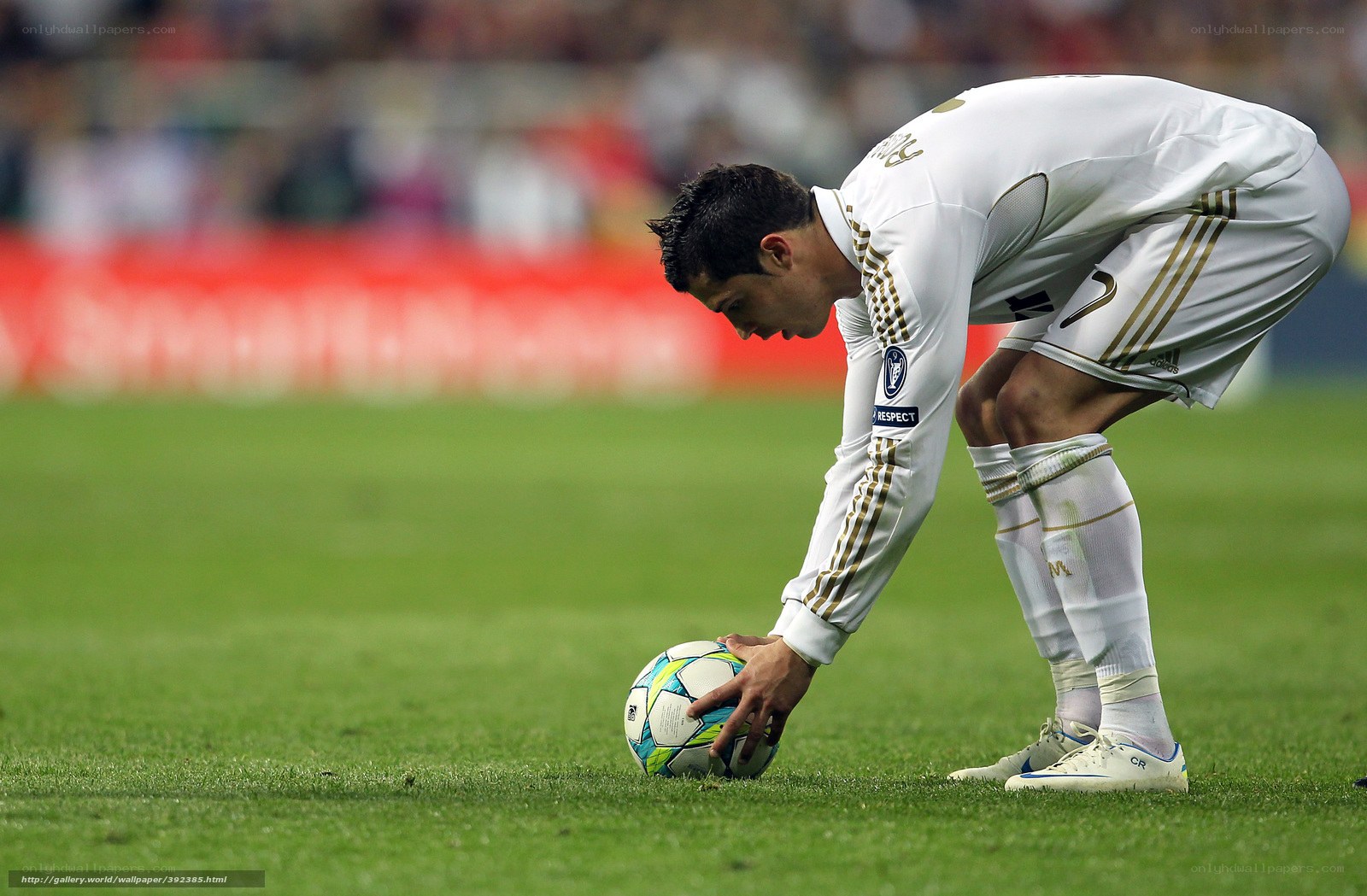 Cristiano Ronaldo preparing for a kick