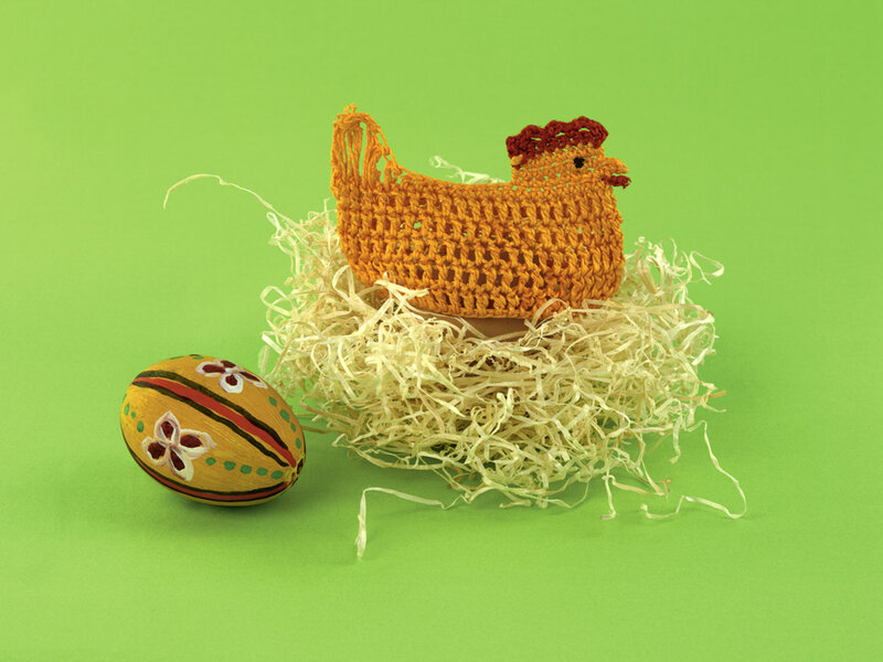 Crocheted Chicken in Nest