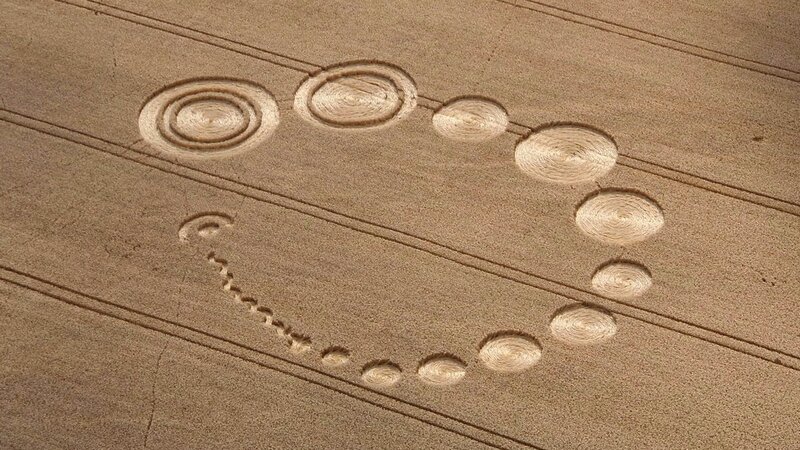 Crop Circle Design — Brown, Neutral