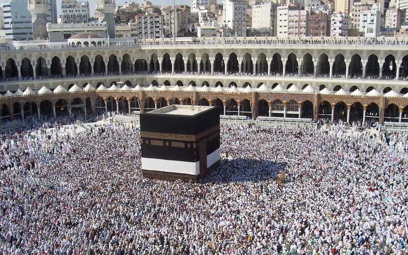 Crowd around the Kaaba