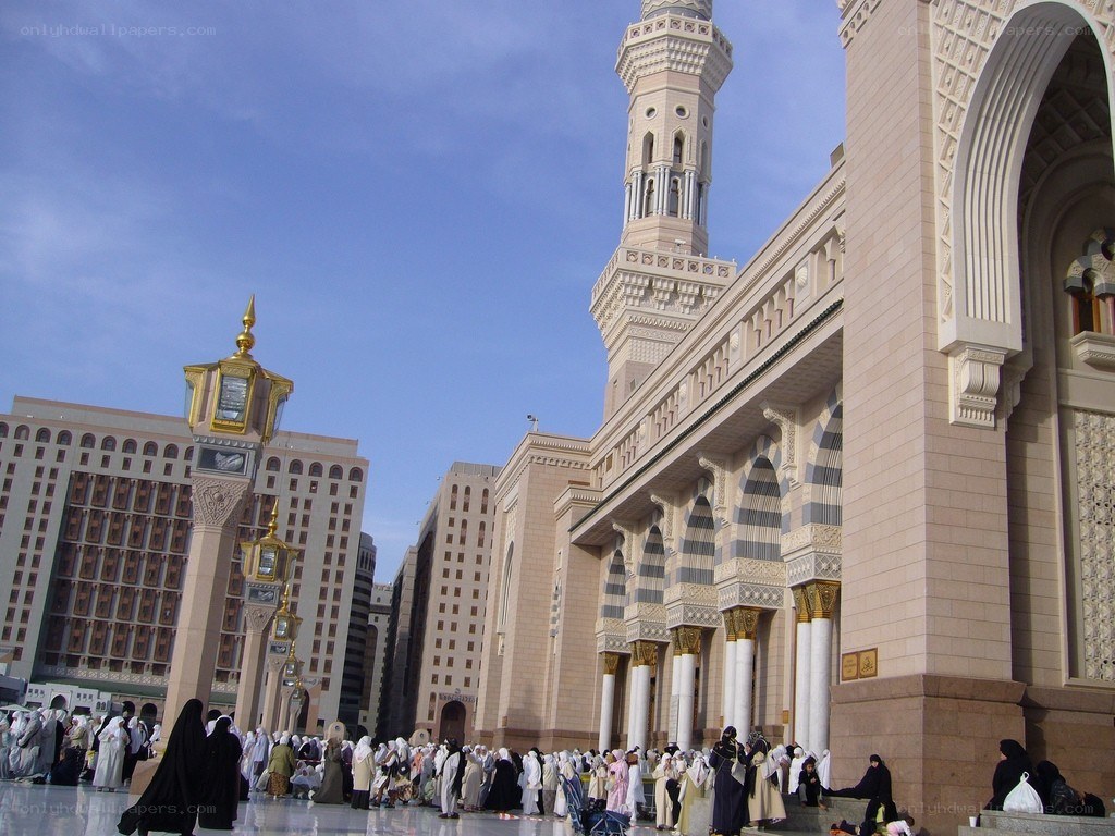 Crowd at a mosque courtyard