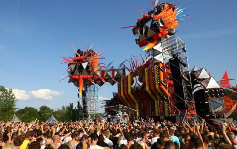 Crowd at Music Festival — Blue