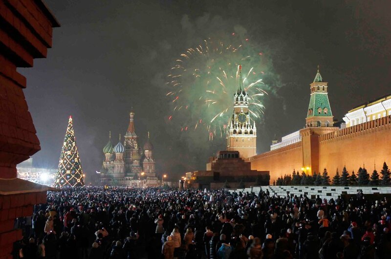 Crowd at Red Square