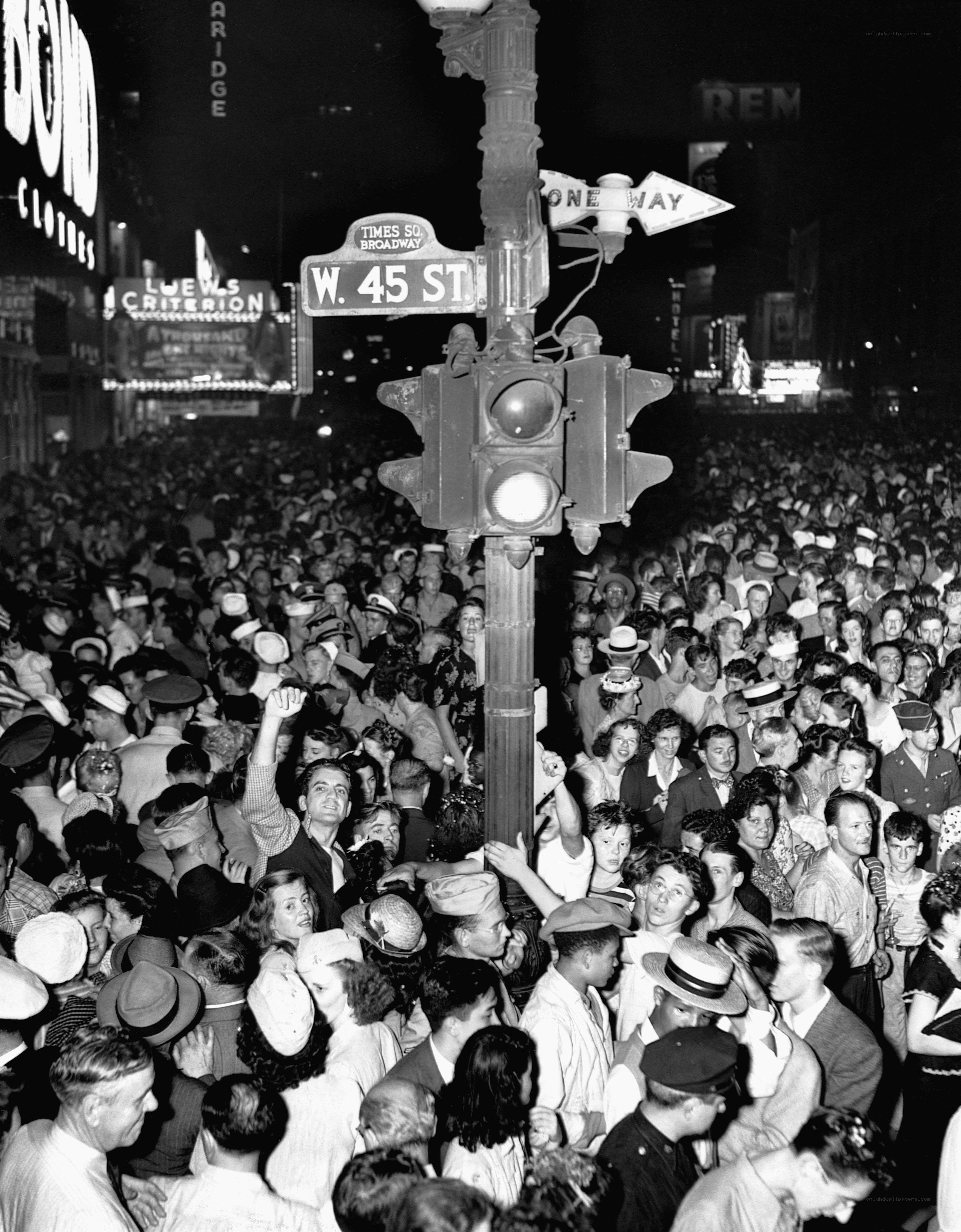 Crowd at Times Square celebration