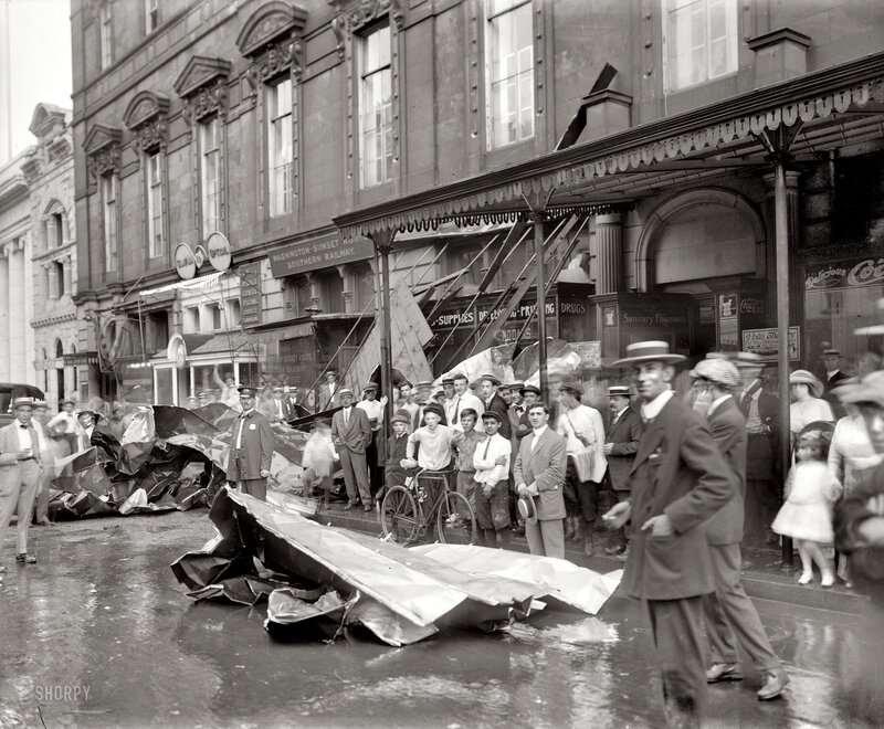 Crowd gathers after crash