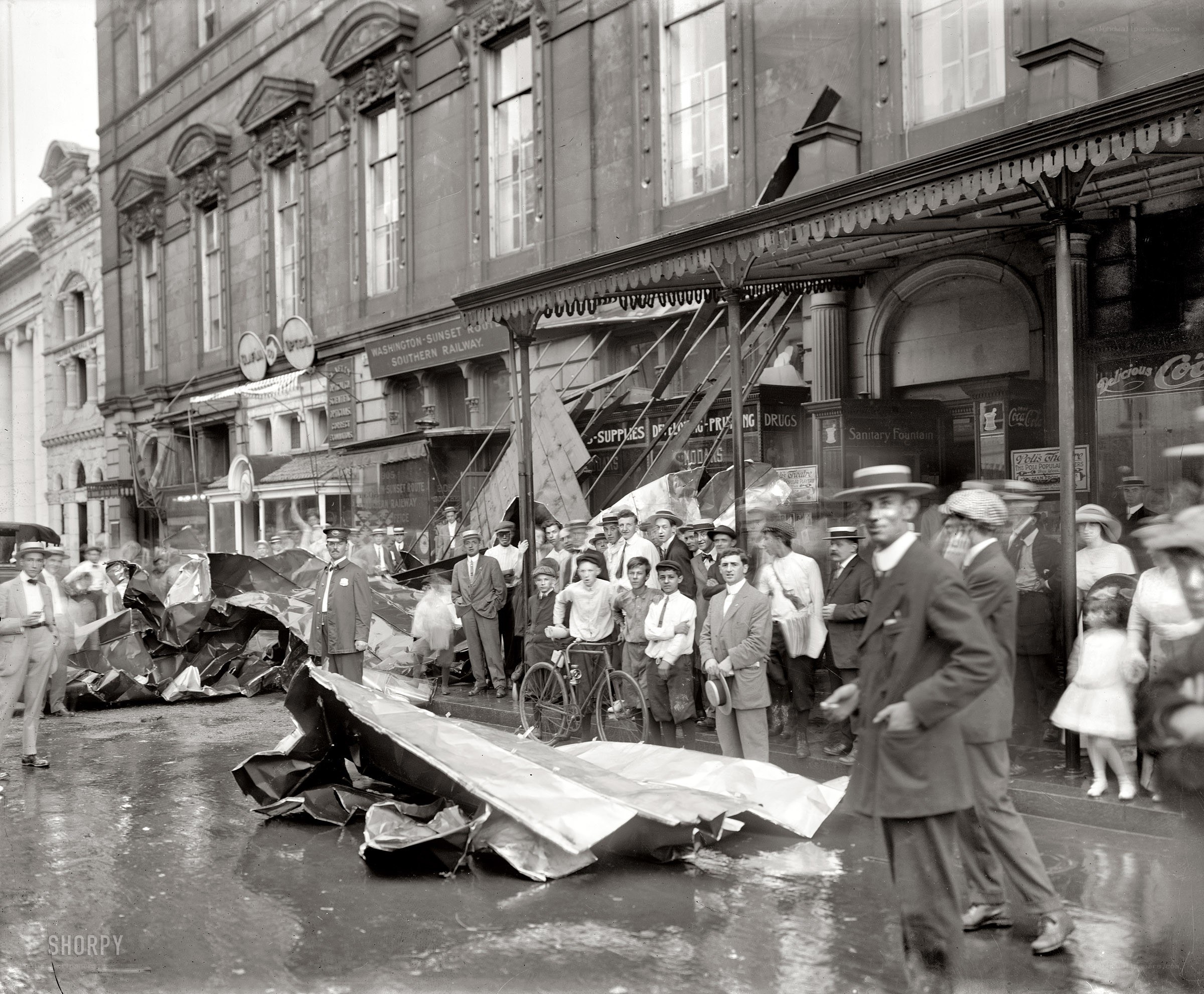 Crowd gathers after crash