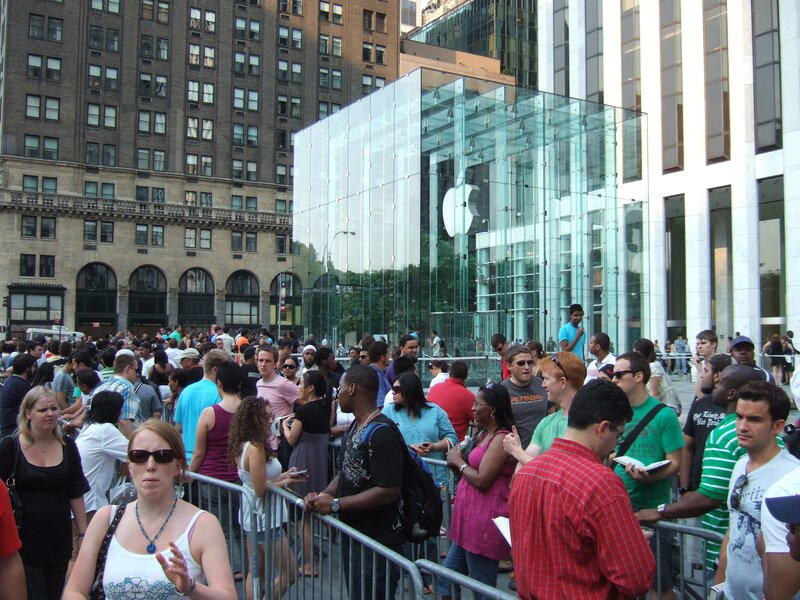 Crowd outside Apple Store