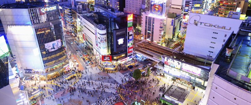 Crowded City Intersection — Blue