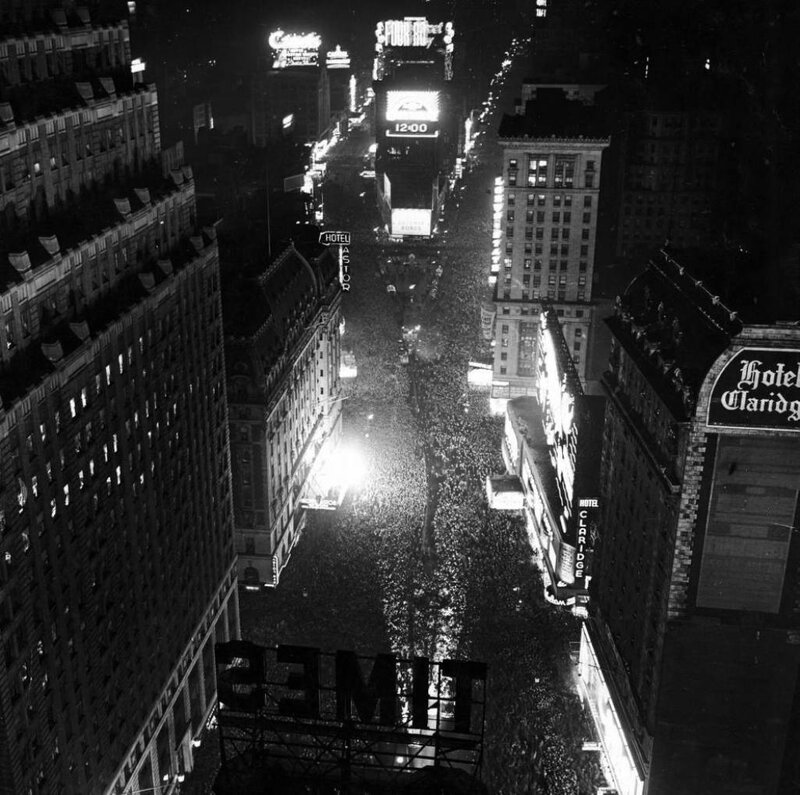 Crowded City Street at Night — Black