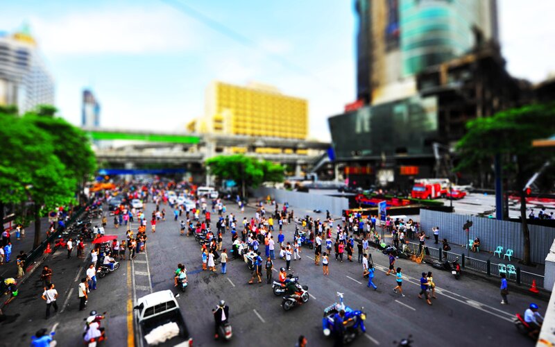 Crowded City Street — Green