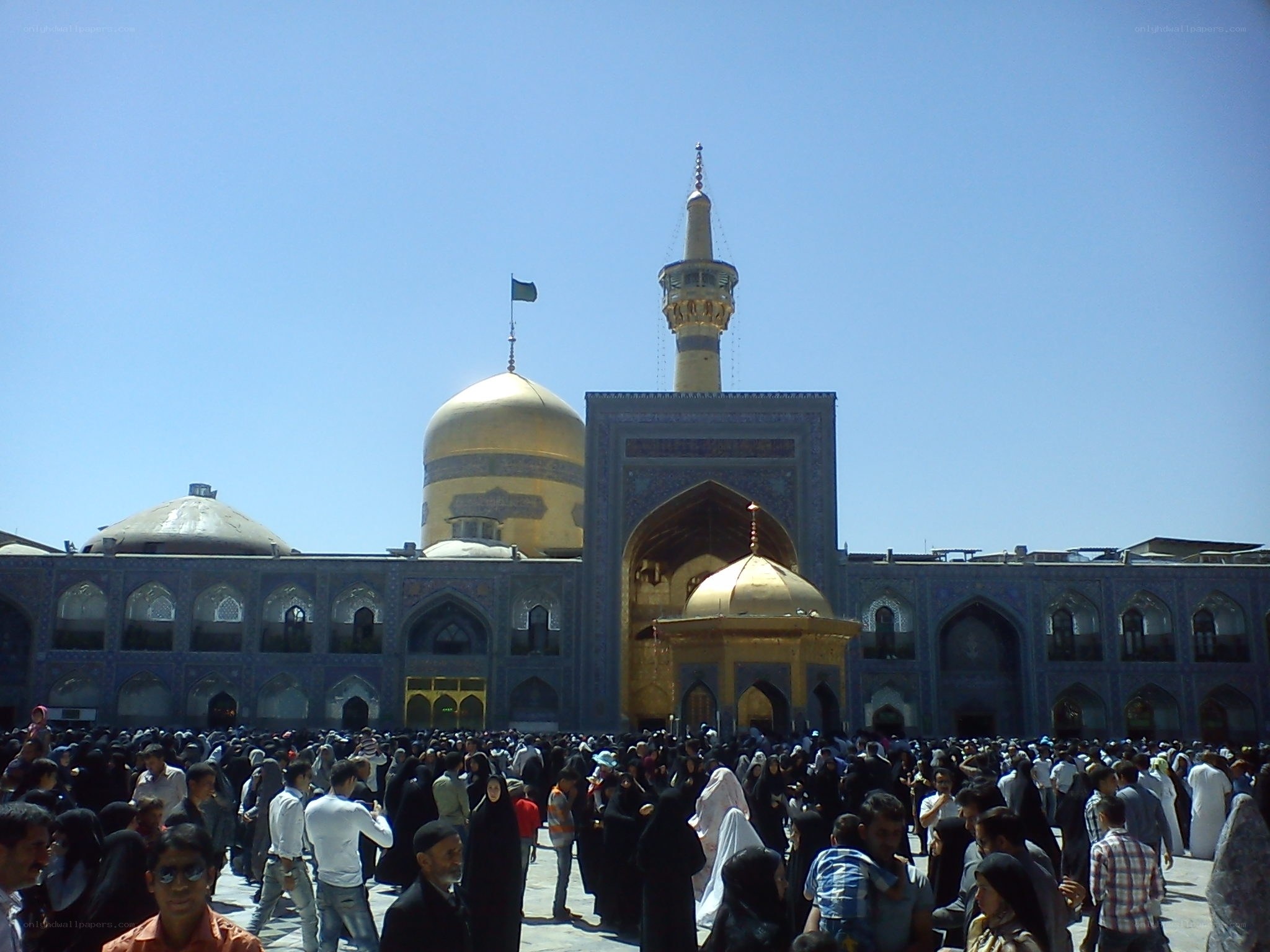 Crowded mosque courtyard
