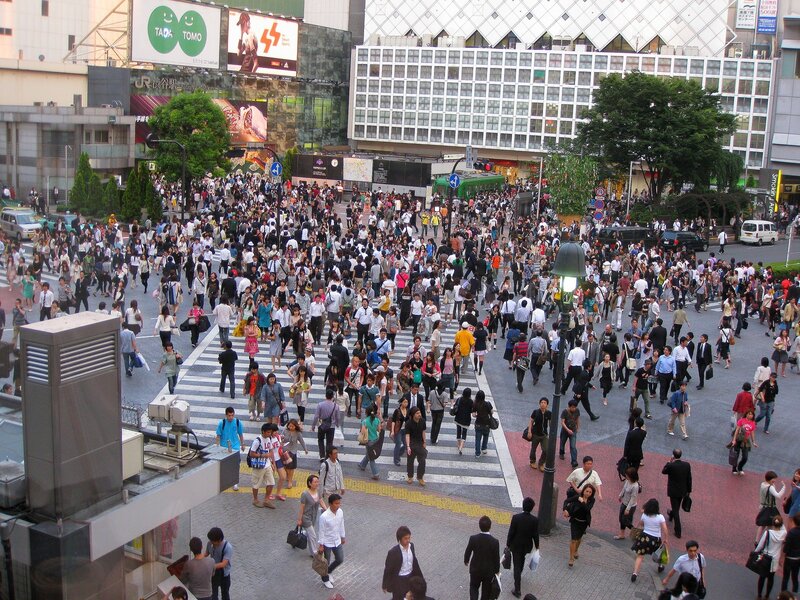 Crowded pedestrian crossing in Tokyo