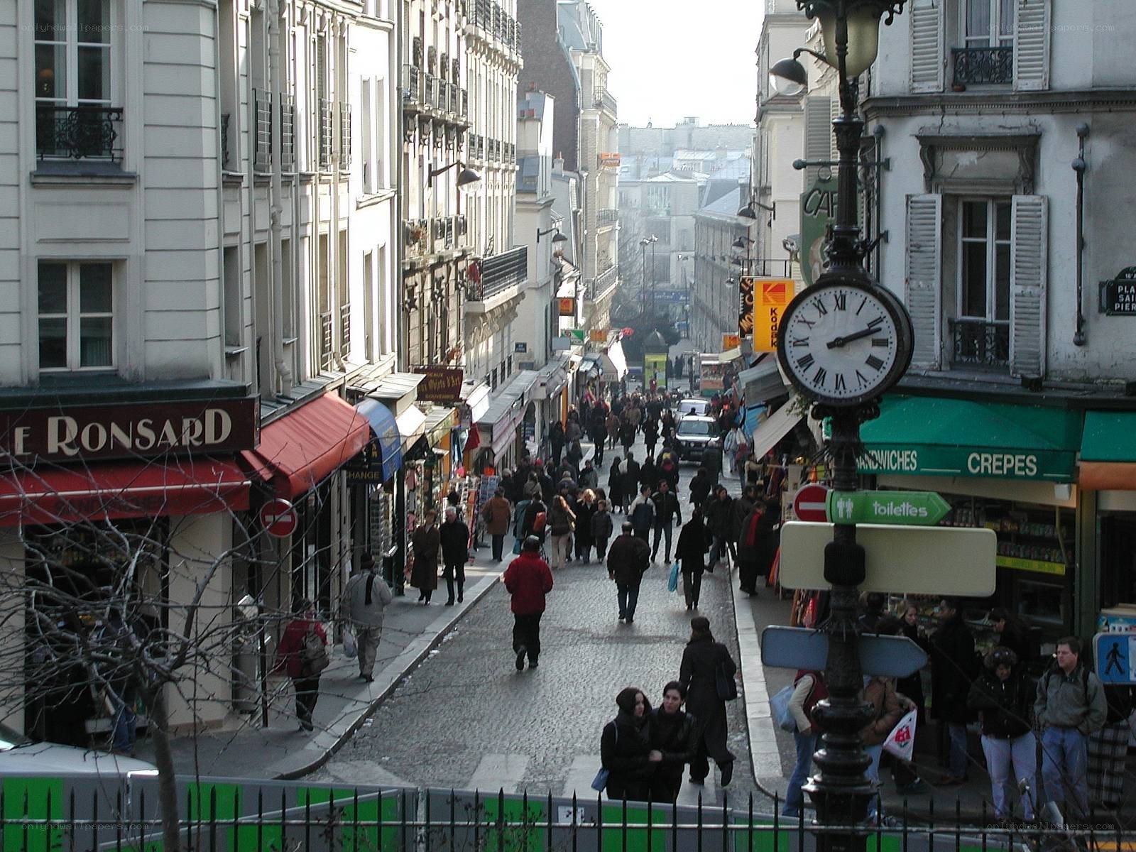 crowded street in paris