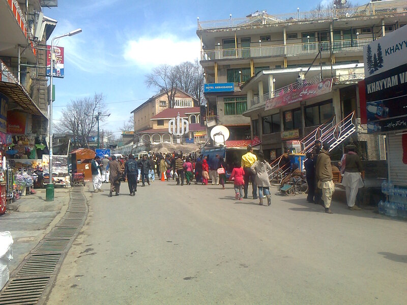 Crowded Street Market — Gray