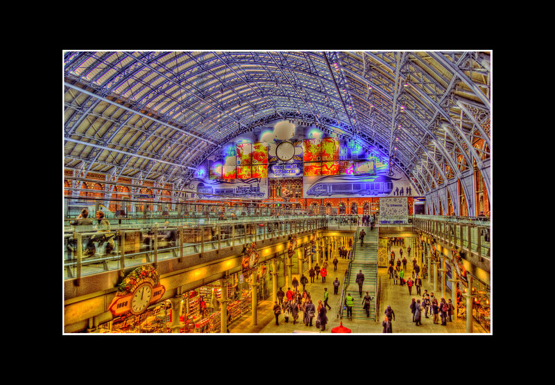 Crowded Train Station — Blue