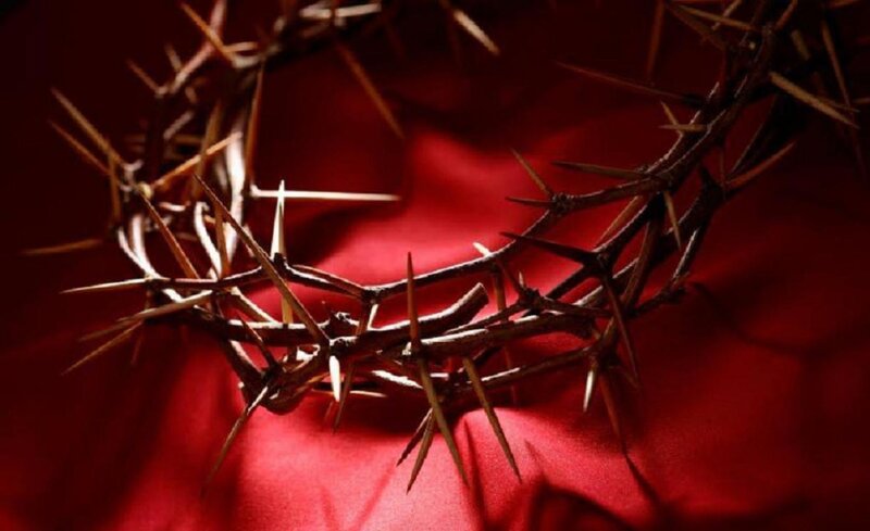 Crown of Thorns — Red, Dramatic