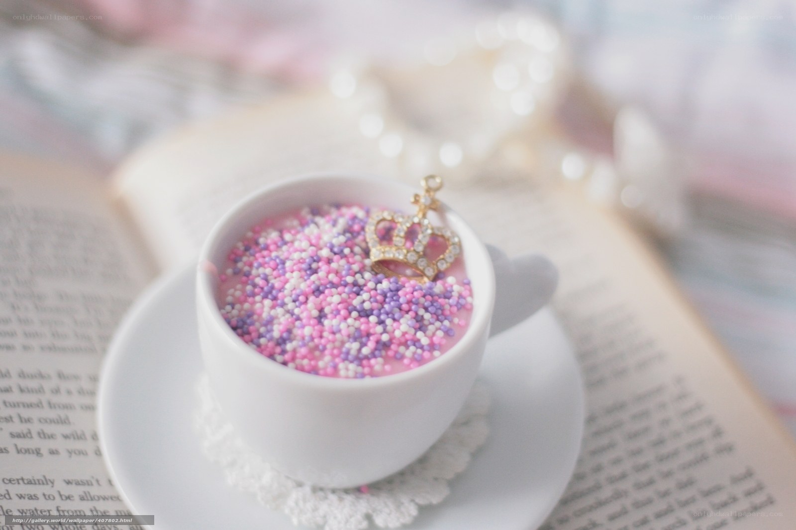 crown on sprinkles cup