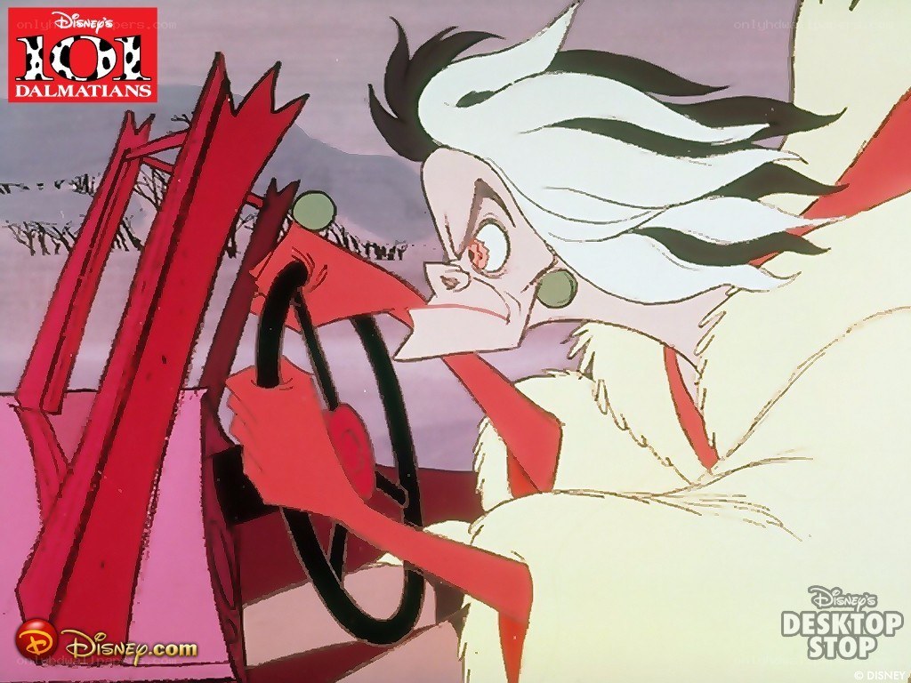 Cruella in her car