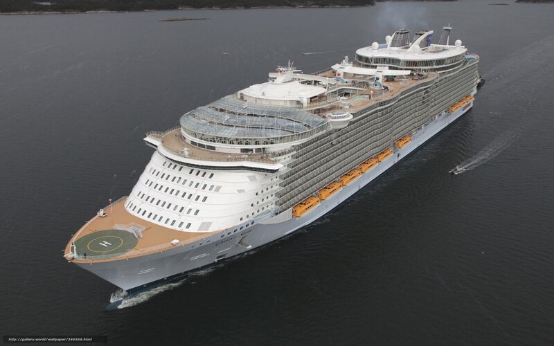 Cruise Ship at Sea — Gray