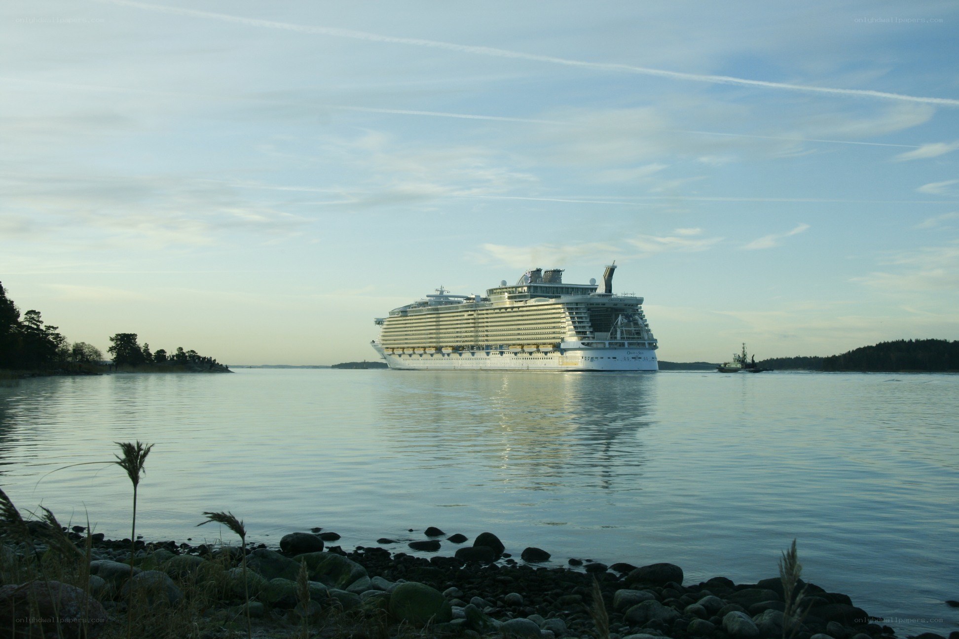 Cruise ship in a calm bay