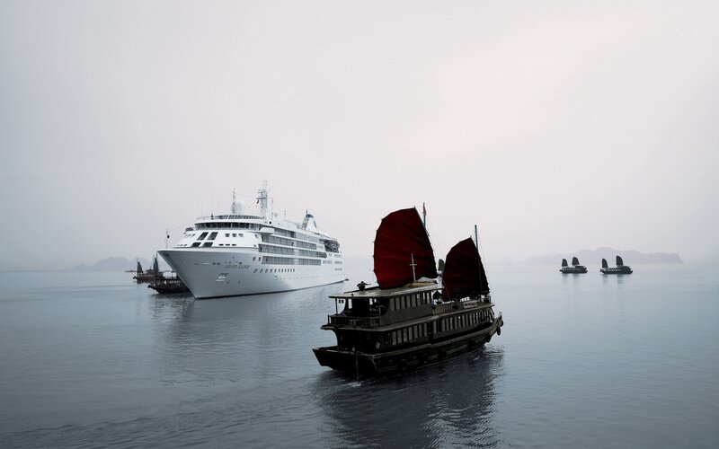 Cruise ship in Ha Long Bay
