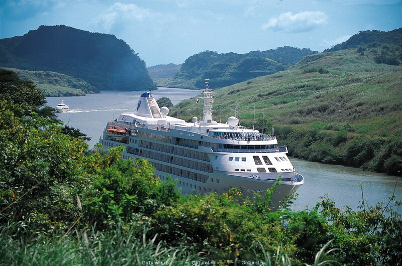 Cruise ship in Panama Canal
