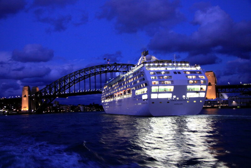 Cruise ship near Sydney Harbour Bridge