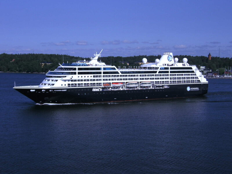 Cruise Ship on Water — Blue, Serene