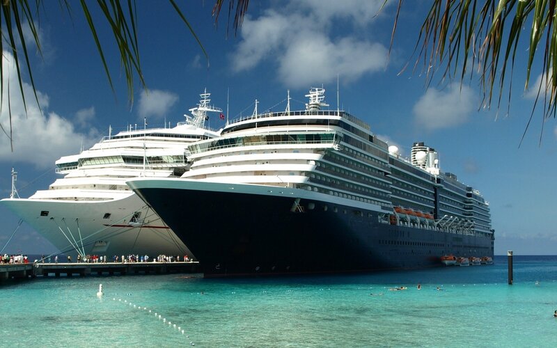 Cruise Ships at Dock — Blue