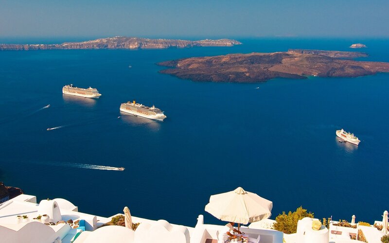 Cruise ships in Santorini bay
