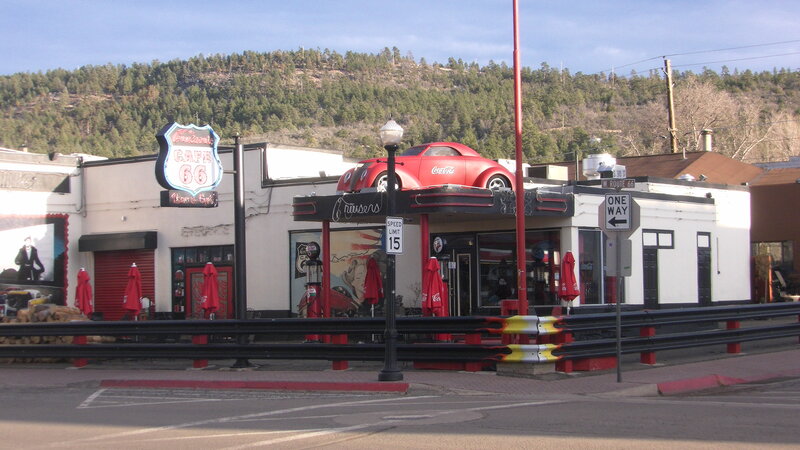 Cruisers Cafe Building