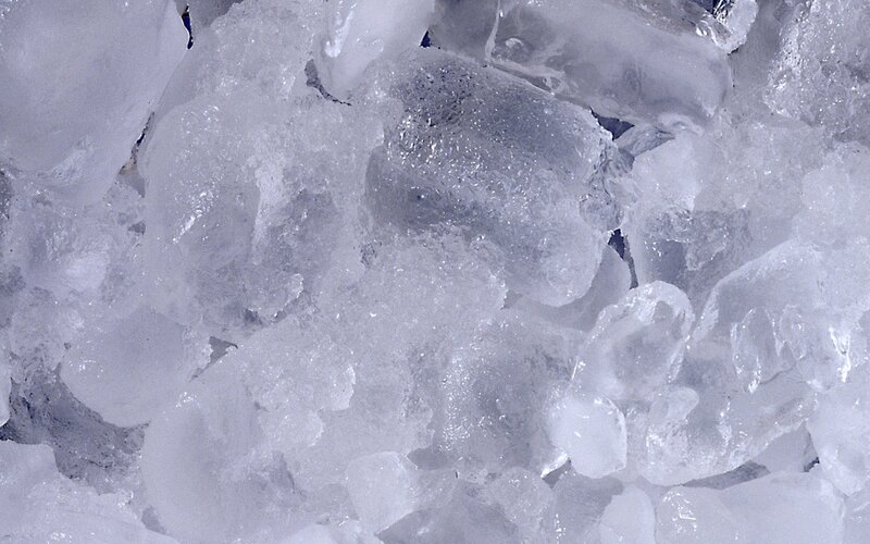 Crushed Ice Chunks