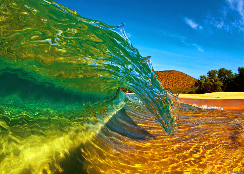 Crystal-clear Ocean Wave — Blue