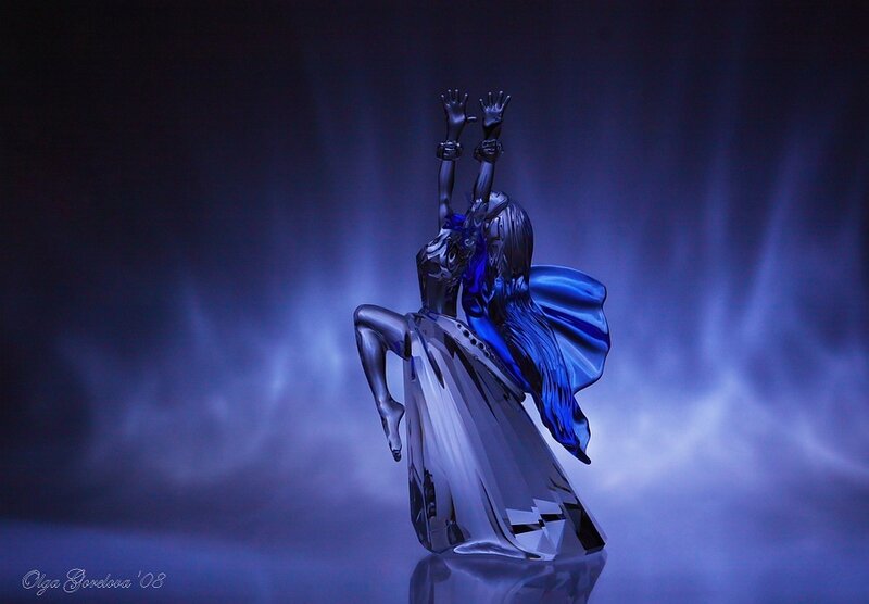 Crystal Figurine of Dancer