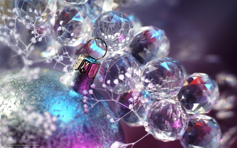 crystal ornaments and baby's breath
