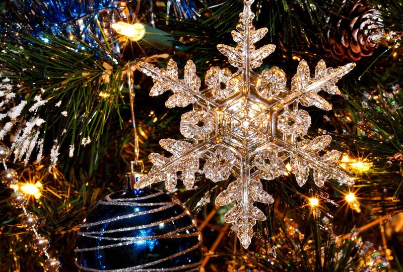 Crystal Snowflake Ornament — Green, Festive