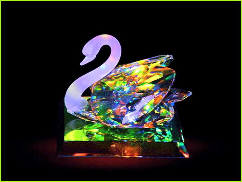 Crystal Swan Figurine