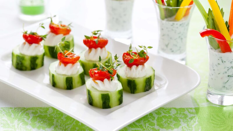 Cucumber Appetizers with Tomatoes