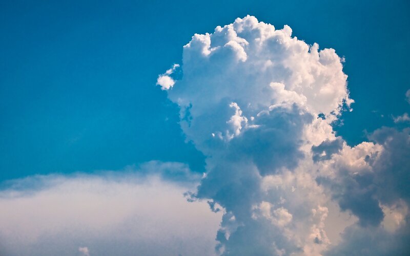 Cumulus Cloud in Sky — Blue