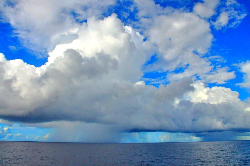 Cumulus Cloud over Ocean — Blue, Dramatic