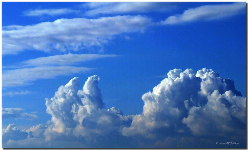Cumulus Clouds in Blue Sky — Serene, Afternoon
